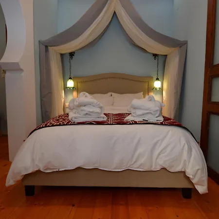 Amina Hanem Boutique