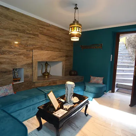 Amina Hanem Boutique