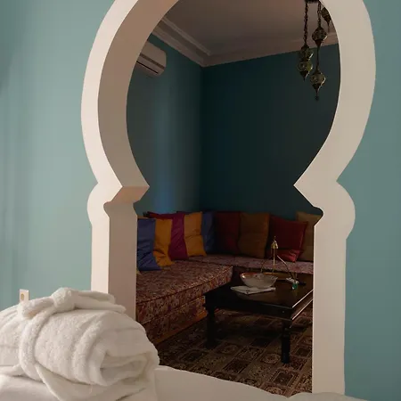 Amina Hanem Boutique شقة فندقية كافالا